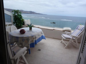 APARTAMENTO PRIMERA LINEA 